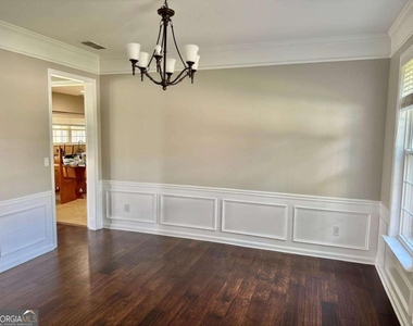 230 Albrighton Court - Photo Thumbnail 7