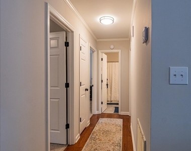 325 Brookstone Drive - Photo Thumbnail 15