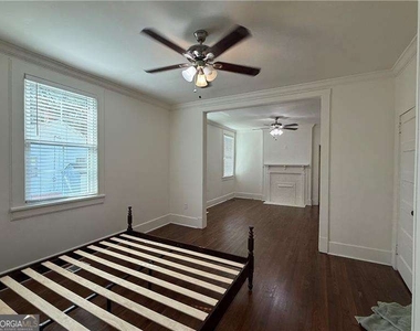 5058 Austell Powder Road - Photo Thumbnail 6