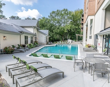 1401 W Paces Ferry Road Nw - Photo Thumbnail 21