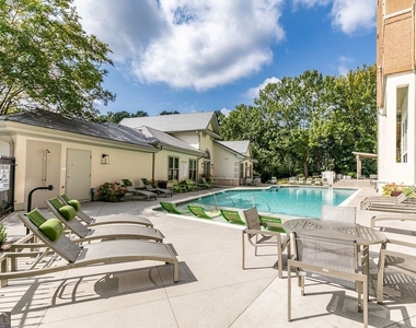 1401 W Paces Ferry Road Nw - Photo Thumbnail 25