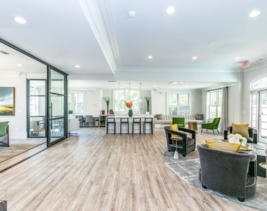1401 W Paces Ferry Road Nw - Photo Thumbnail 28
