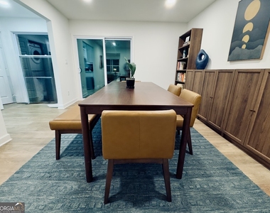 275 Winding River Road - Photo Thumbnail 9