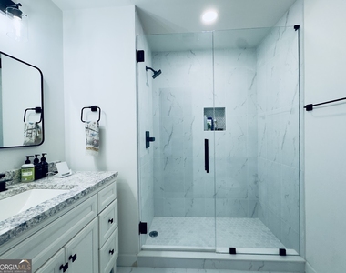 275 Winding River Road - Photo Thumbnail 26