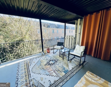 275 Winding River Road - Photo Thumbnail 15