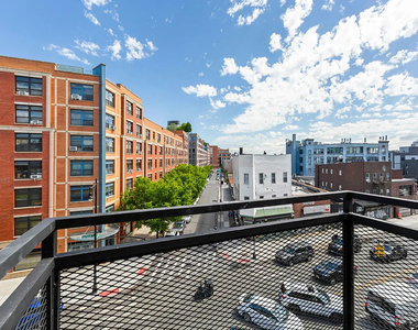 590 Bushwick Avenue - Photo Thumbnail 9