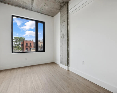 815 Flatbush Avenue - Photo Thumbnail 6