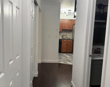 3015 Revere Ct - Photo Thumbnail 2