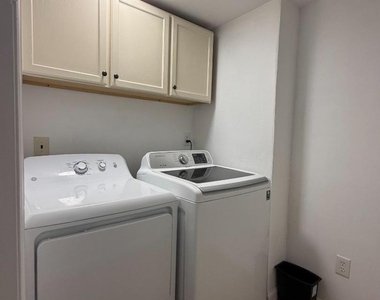 3015 Revere Ct - Photo Thumbnail 15
