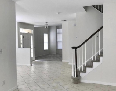 79 Banyan Boulevard - Photo Thumbnail 4