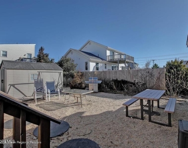 2210 Central Avenue - Photo Thumbnail 10