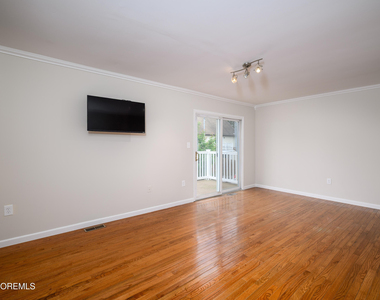7 Heritage Terrace - Photo Thumbnail 17