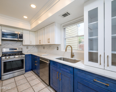 7 Heritage Terrace - Photo Thumbnail 13