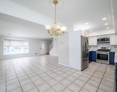 7 Heritage Terrace - Photo Thumbnail 14
