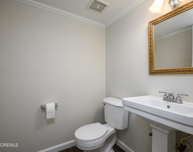 7 Heritage Terrace - Photo Thumbnail 16