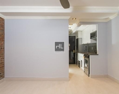 East 11th Street - Photo Thumbnail 1
