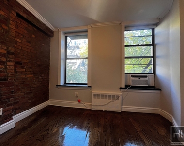 E 5th St. - Photo Thumbnail 1