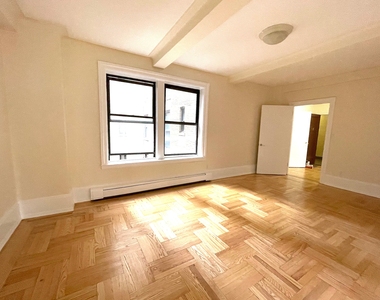 West 79 Street - Photo Thumbnail 1