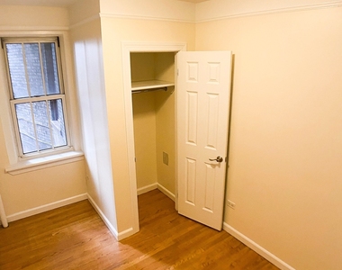 Jane St - Photo Thumbnail 2