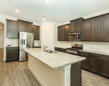 3016 Cerro Ranch Road - Photo Thumbnail 11