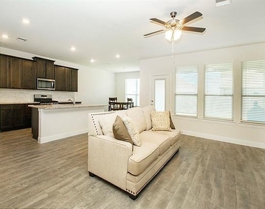 3016 Cerro Ranch Road - Photo Thumbnail 14