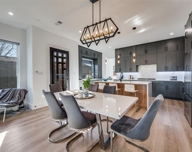 2308 Douglas Avenue - Photo Thumbnail 3