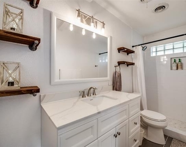5700 Wessex Avenue - Photo Thumbnail 15