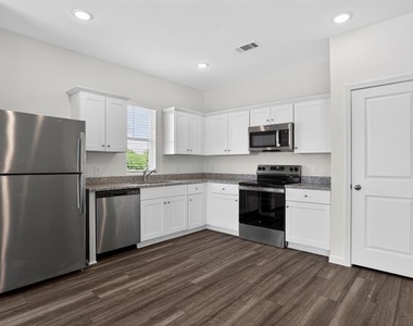 4725 Harlequin Drive - Photo Thumbnail 2