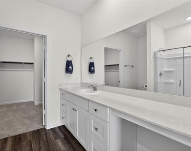 4725 Harlequin Drive - Photo Thumbnail 8