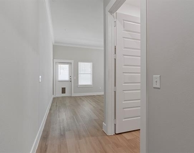 8401 Casita - Photo Thumbnail 16