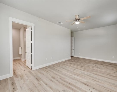 8509 Bliss Avenue - Photo Thumbnail 10