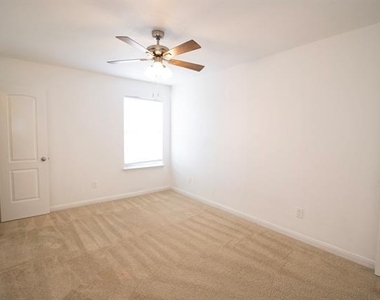 223 Magnolia Drive - Photo Thumbnail 21
