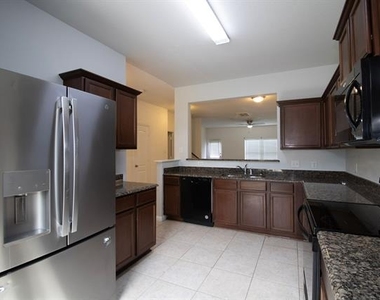 223 Magnolia Drive - Photo Thumbnail 2