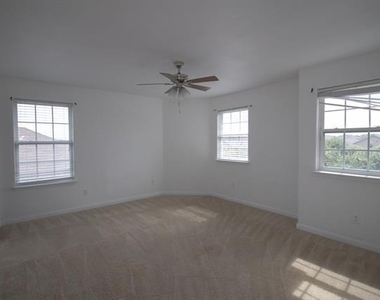 223 Magnolia Drive - Photo Thumbnail 19