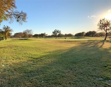 1410 Indian Lake Trail - Photo Thumbnail 23