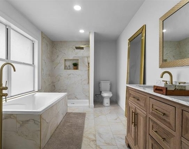 1917 S Vernon Avenue - Photo Thumbnail 18