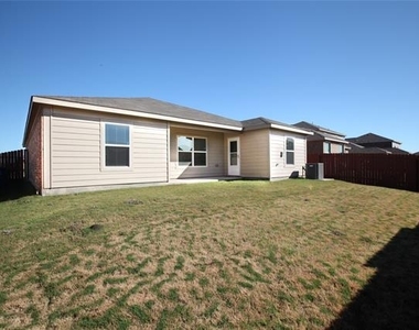 1325 Englemann Drive - Photo Thumbnail 20