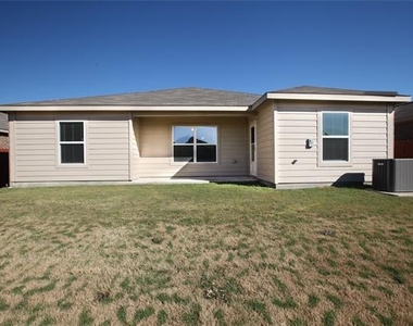 1325 Englemann Drive - Photo Thumbnail 19