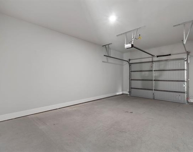 579 Lloyds Road - Photo Thumbnail 4
