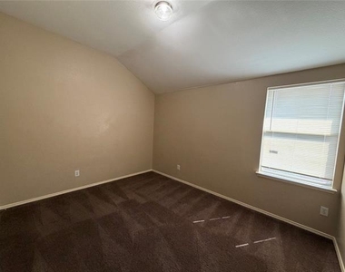 1343 Marvin Gardens - Photo Thumbnail 10