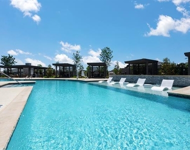 579 Lloyds Road - Photo Thumbnail 23
