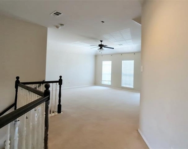 5117 Sweetgum Court - Photo Thumbnail 16