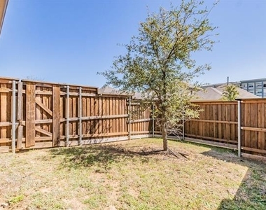 2444 Evening Stone Drive - Photo Thumbnail 13