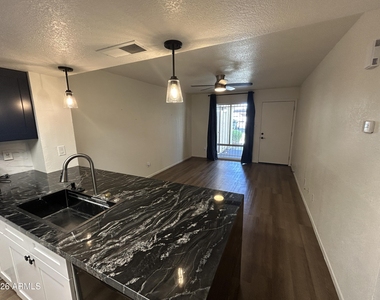 4730 W Northern Avenue - Photo Thumbnail 2