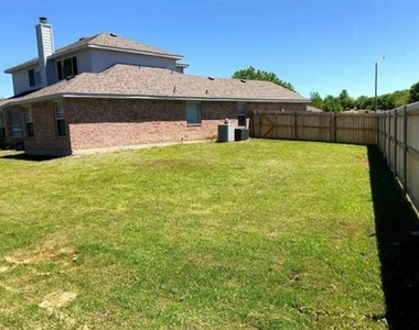 3404 Potomac Drive - Photo Thumbnail 1