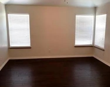 3404 Potomac Drive - Photo Thumbnail 8