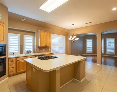 11259 Blackhawk - Photo Thumbnail 7