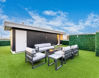 4013 Ivanhoe Lane - Photo Thumbnail 28