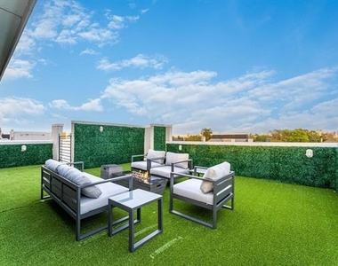 4013 Ivanhoe Lane - Photo Thumbnail 27