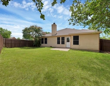 1002 Manassas Drive - Photo Thumbnail 32